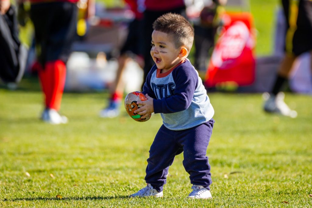 Sports can be a great form of exercise for the toddler. 